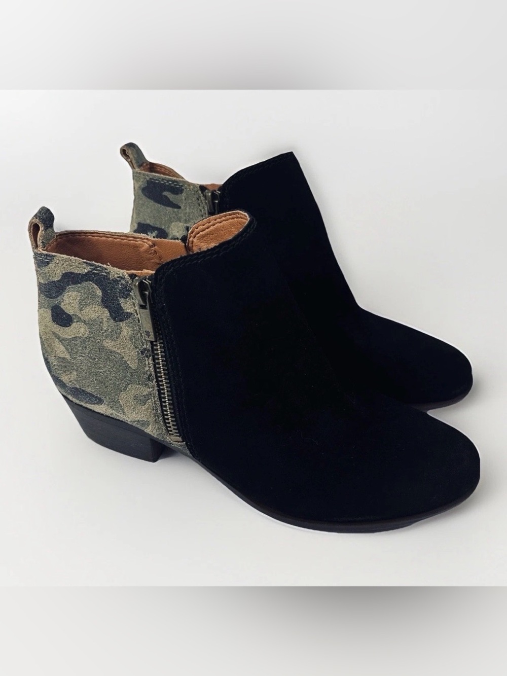 Lucky Brand Basel Booties Black Suede Camo Ankle Boots Women’s Size 9